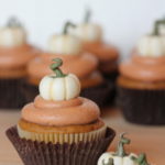 Pumpkin Thanksgiving Cupcake Idea
